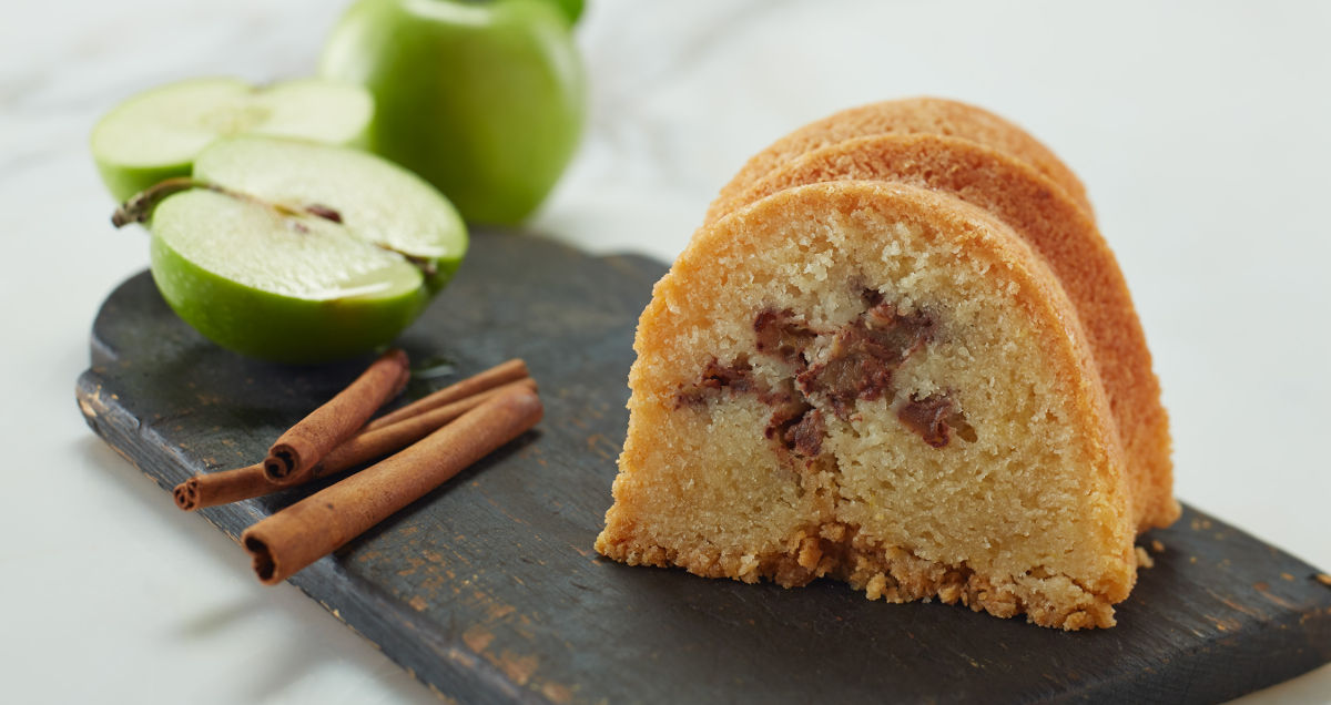 Apple Pound cake