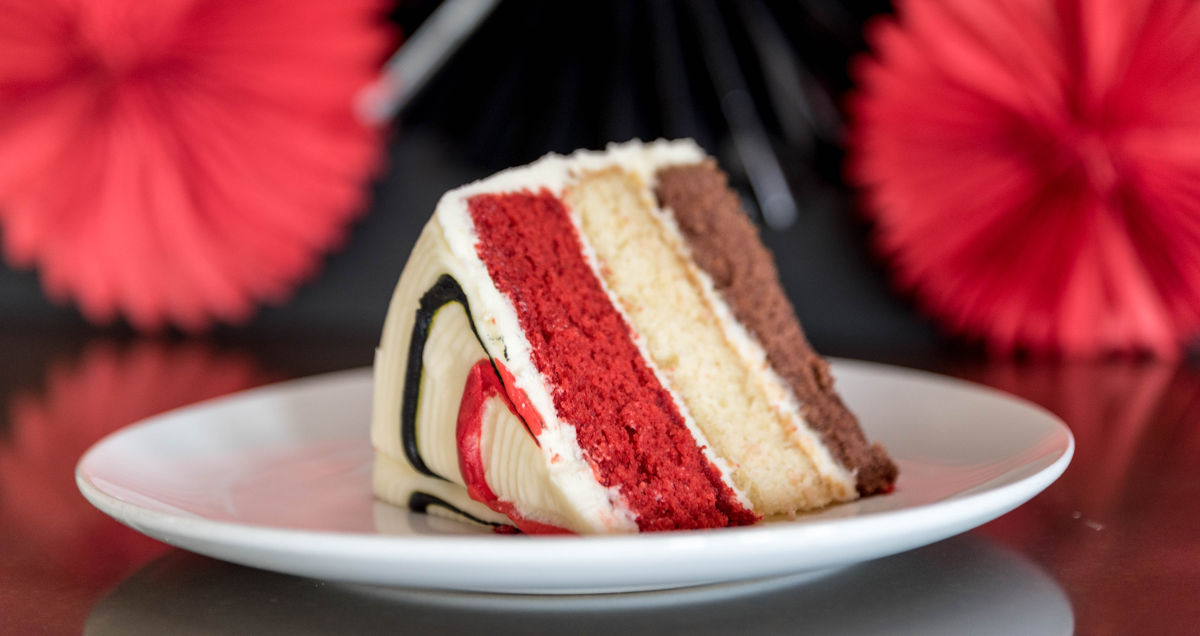 Fan Favorite layer cake
