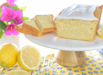 Lemon Pound Cake Loaf