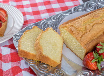 Plain Pound Loaf Cake loaf